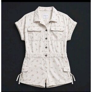 Celebrity Pink Romper Womens Large Floral Print Button Front Shorts Pockets